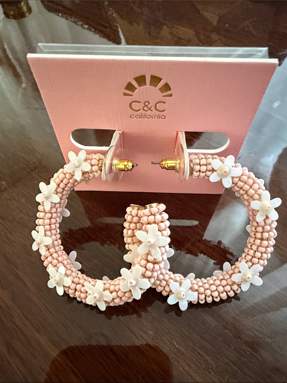 California Floral Beaded Jewelry Set in Pink & White NWT